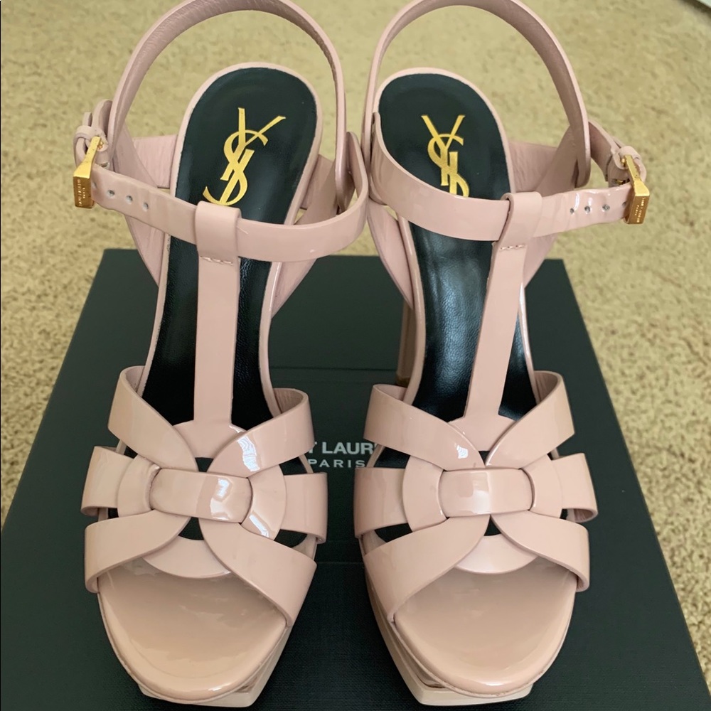 YSL TRIBUTE PLATFORM SANDALS IN PATENT LEATHER
